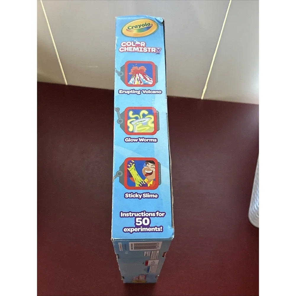 New, Unopened Crayola Color Chemistry Lab Set Instructions 50 Experiments STEM